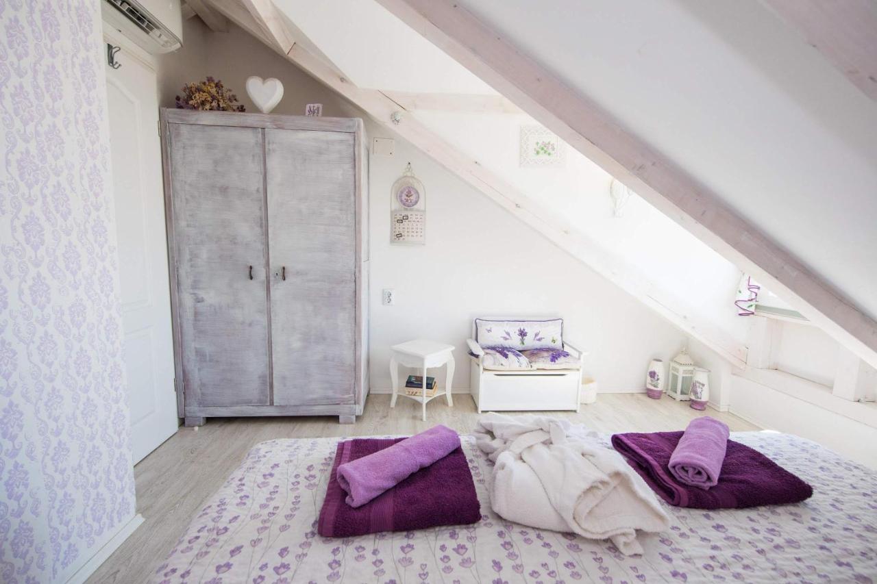 Gugilly Old Town Haven Apartment *